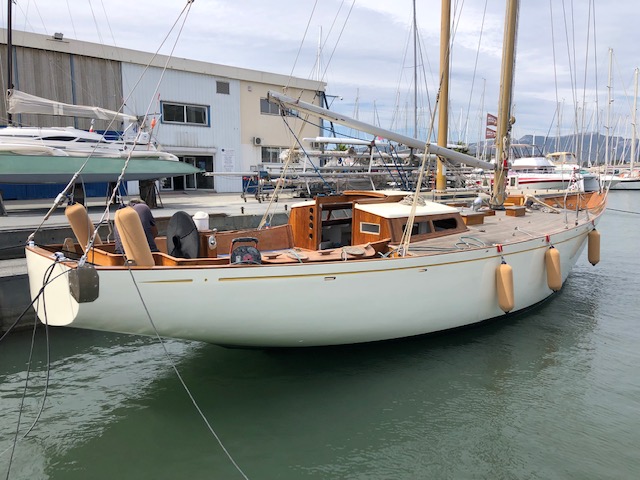 12DC73DE-A786-41FA-9D26-77EECCAC9C1D